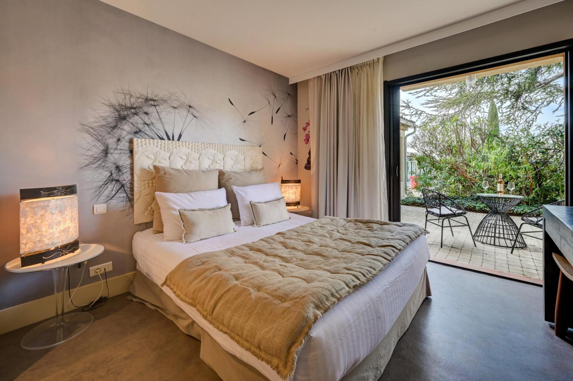 Hotel Bastide & Spa - Villa De Лурмарен Екстериор снимка