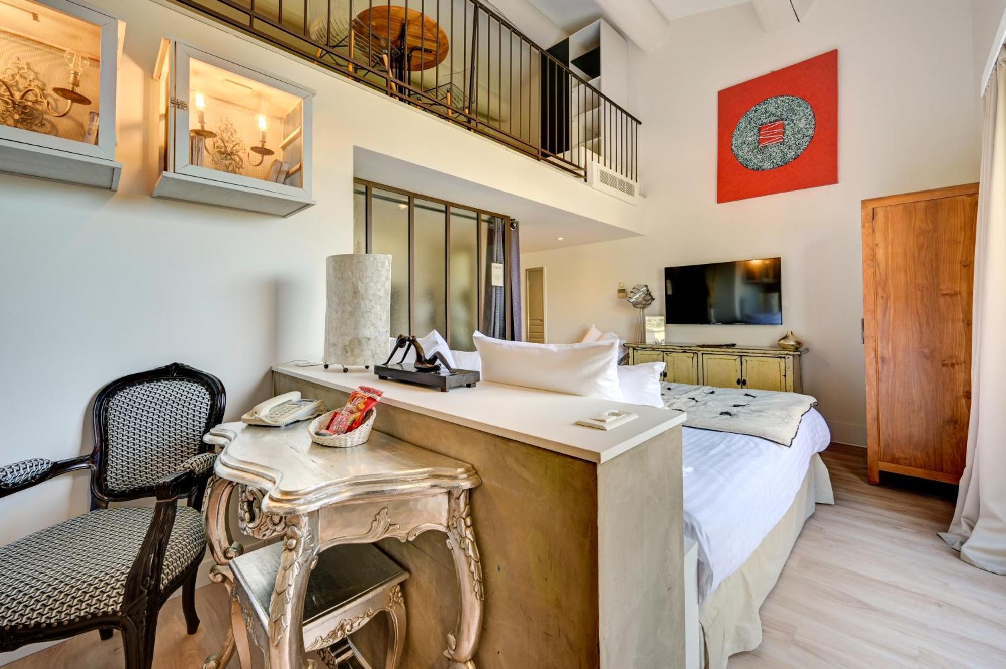 Hotel Bastide & Spa - Villa De Лурмарен Екстериор снимка