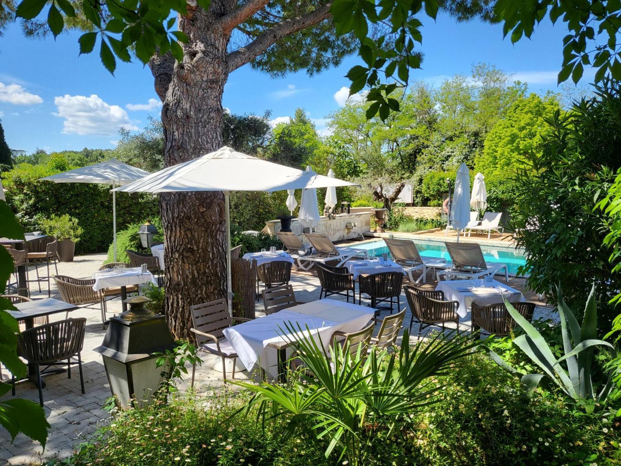 Hotel Bastide & Spa - Villa De Лурмарен Екстериор снимка