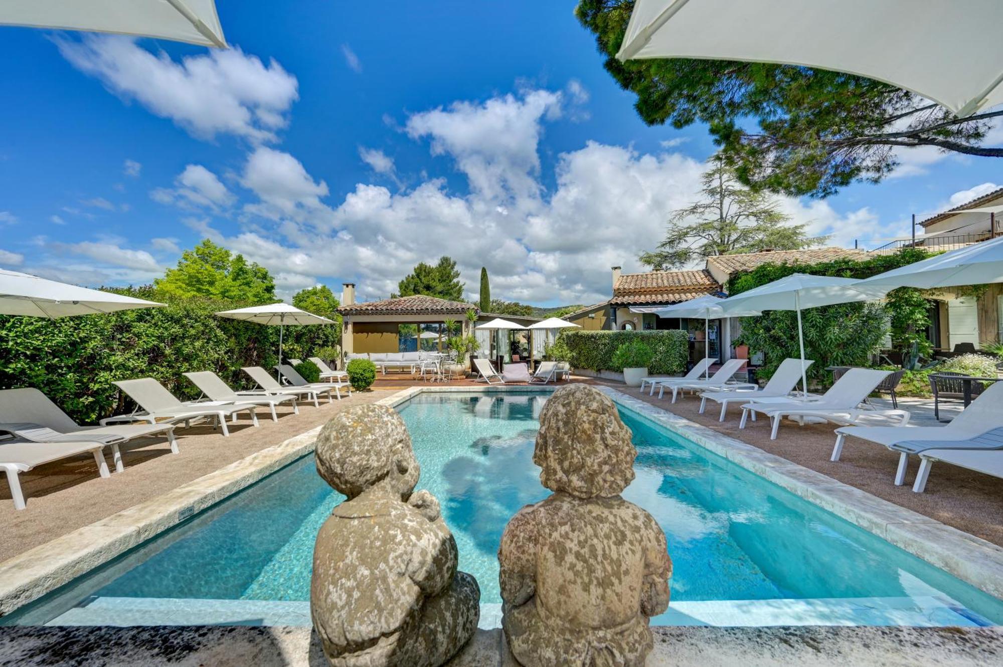 Hotel Bastide & Spa - Villa De Лурмарен Екстериор снимка