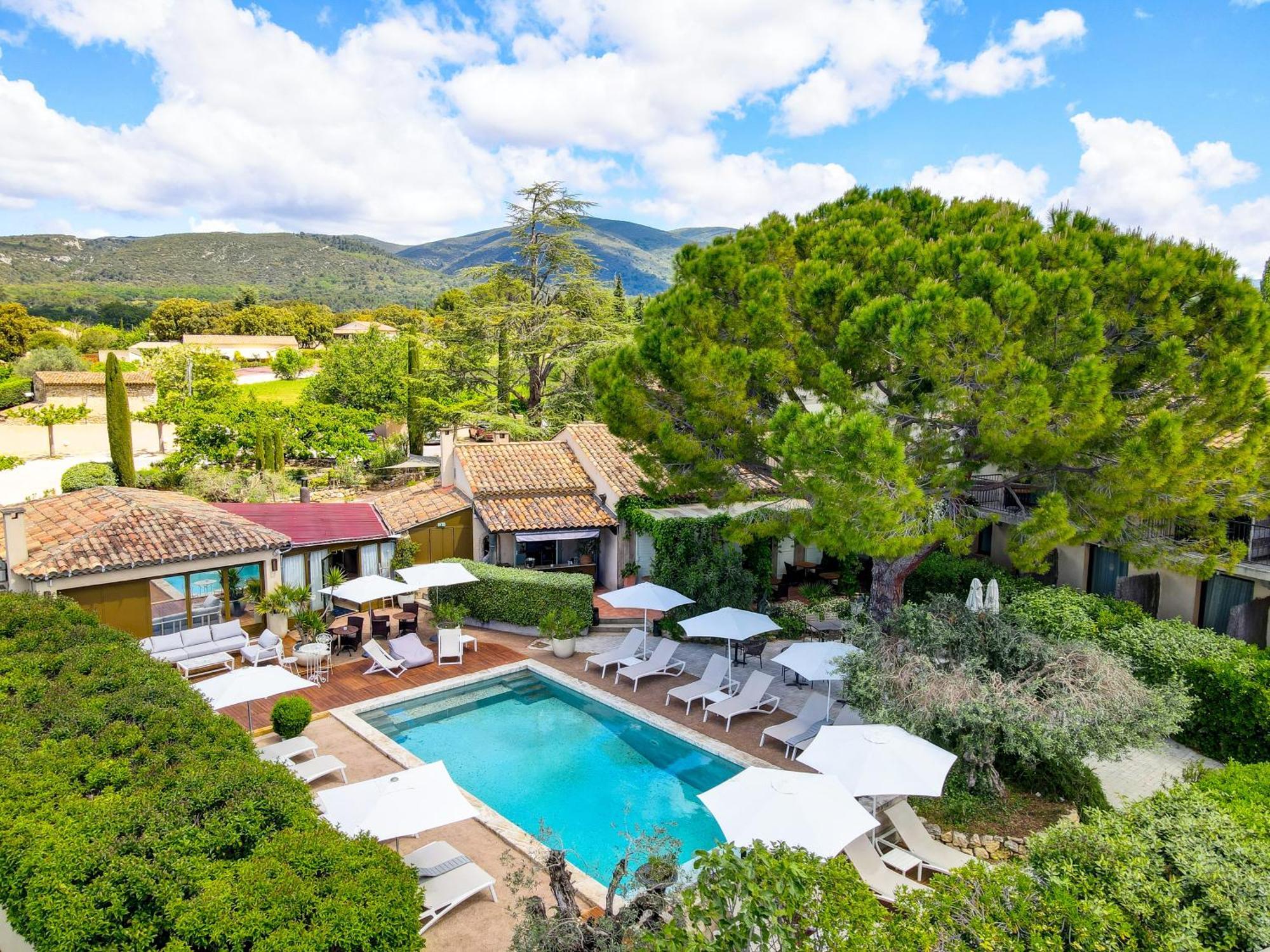 Hotel Bastide & Spa - Villa De Лурмарен Екстериор снимка