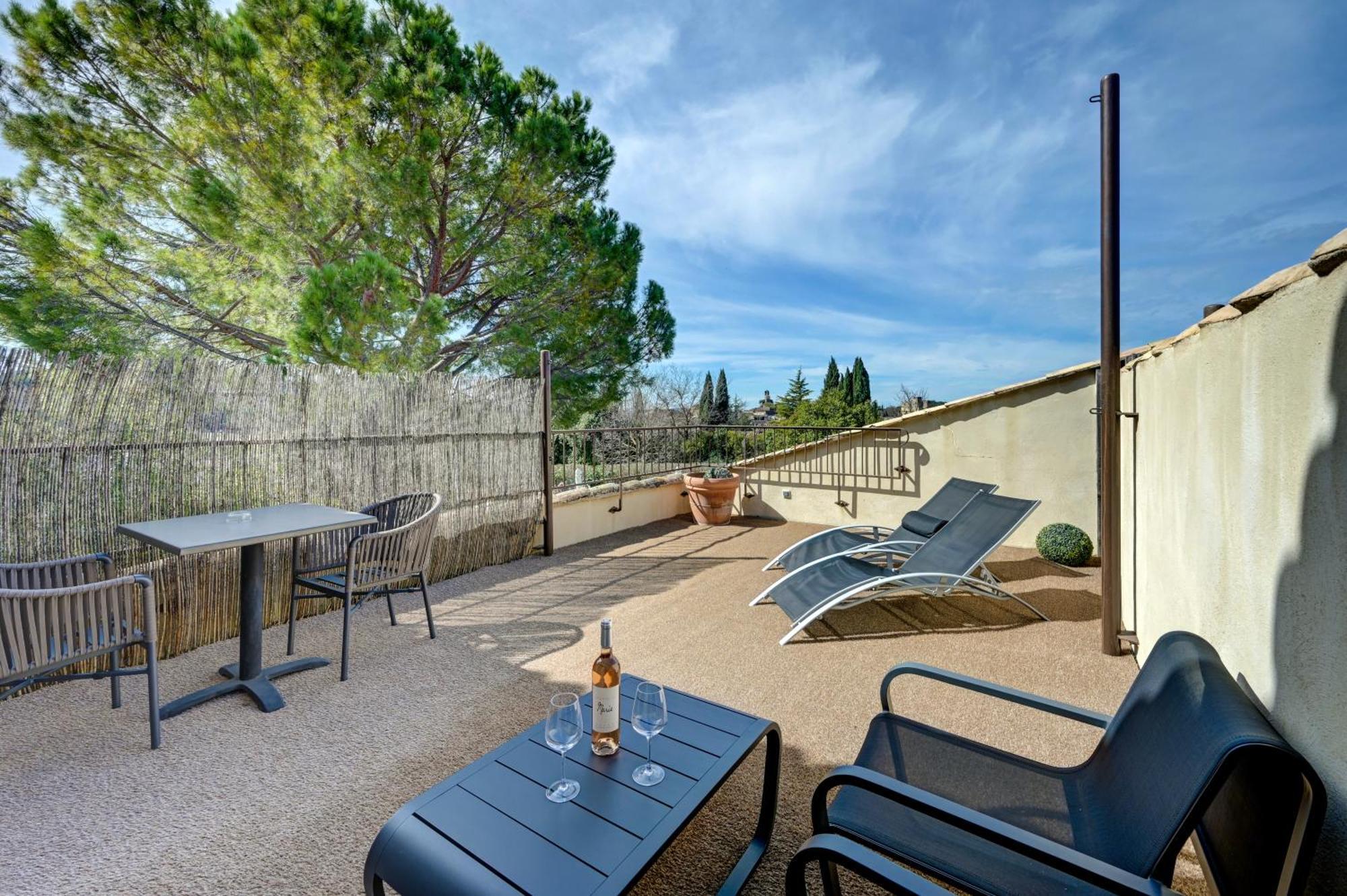 Hotel Bastide & Spa - Villa De Лурмарен Екстериор снимка
